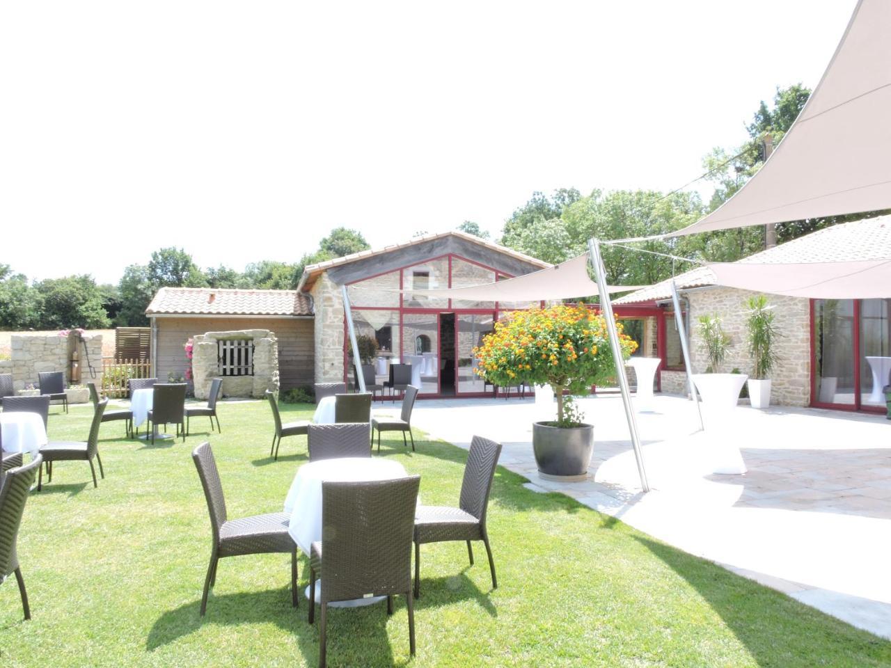 Le Manoir Du Pas Jahan Couëron Εξωτερικό φωτογραφία